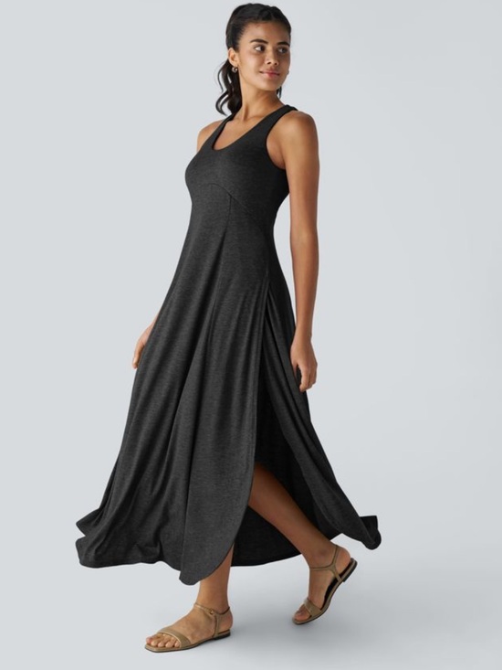 HALARA Dresses & Skirts - EUC Halara U Neck Flowy Casual Tank Dress in Black
